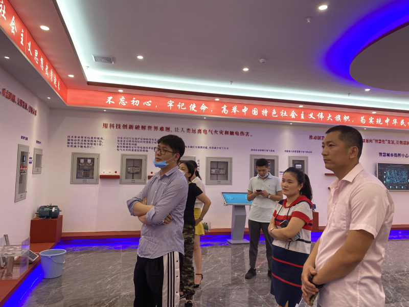 海南省碧桂园采购部向导一行莅临尊龙凯时集团旅行考察_尊龙凯时-新闻中心