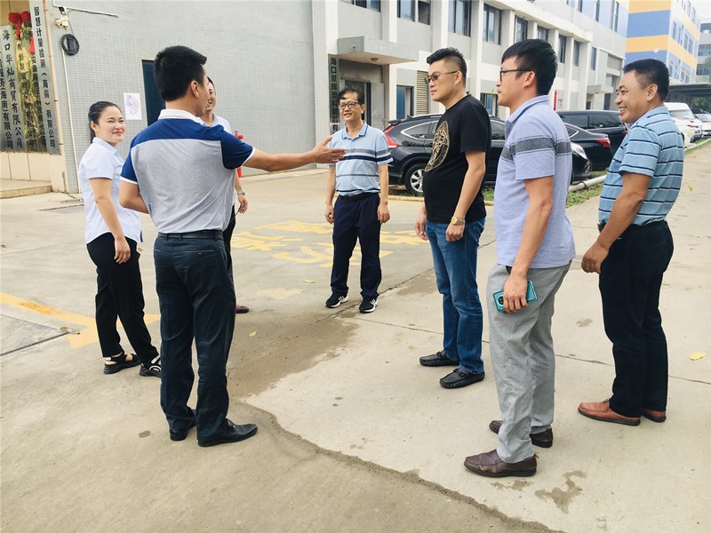 海南技师学院向导一行莅临尊龙凯时集团旅行考察_尊龙凯时-新闻中心